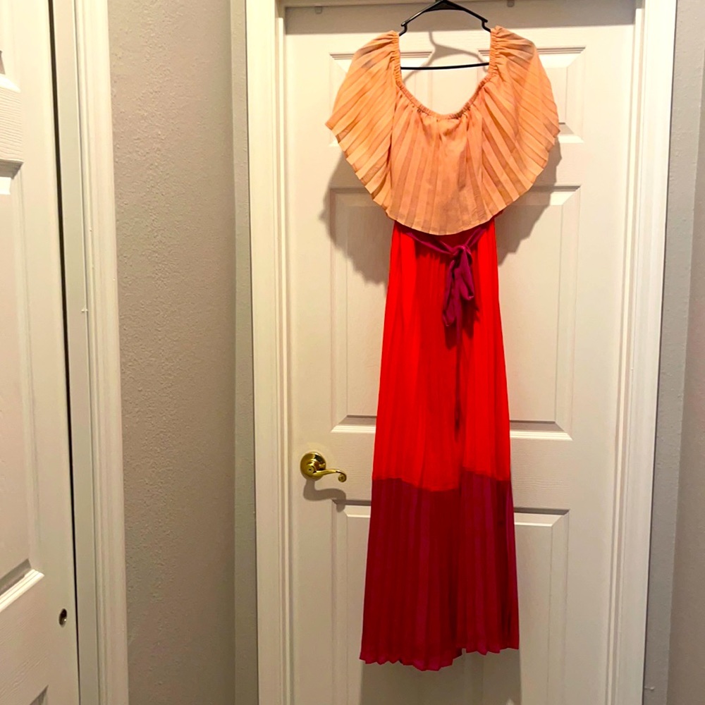 Off the shoulder Maxi Dress